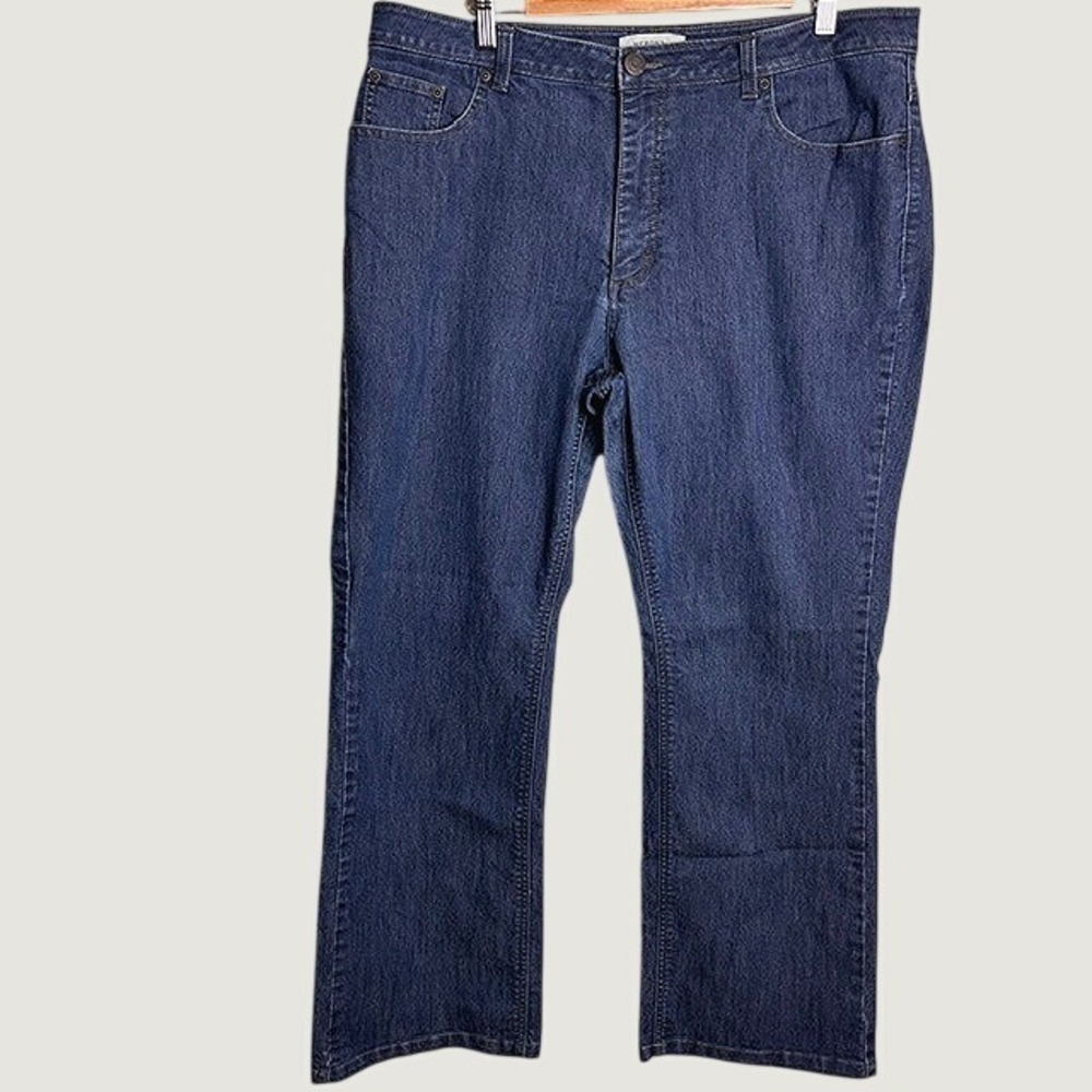 Womens 18W Blue Stretch Denim Jeans Straight Leg Plus Size Classic Normcore